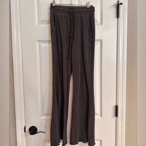 Aerie Bootcut Sweats - Distressed